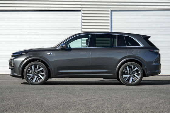 LEADING IDEAL L7 中国のEVカー ハイブリッド超高級SUV 210KM