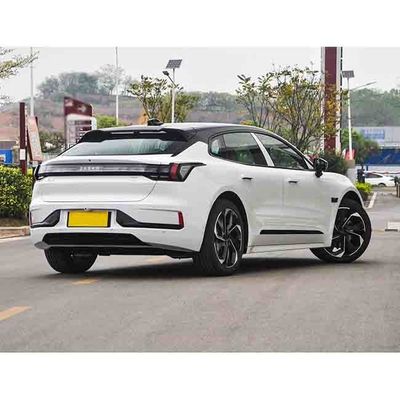 パワーモンスター ZEEKR 001 中国EVカー 1302Km CLTC 0?? 100km/H 3.8秒で