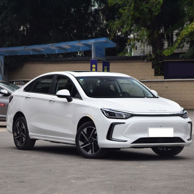 北京 EU5 PLUS 電動タクシー セダン 163馬力 Uber オンライン カー・ヘリング