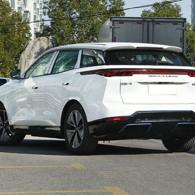 ベストーン E01 純電気 4輪駆動 中型SUV 450KM範囲