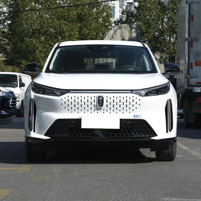 ベストーン E01 純電気 4輪駆動 中型SUV 450KM範囲