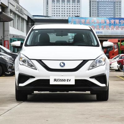 ドン・フェン・S50EV 中国電動タクシー ブルーツ・GPSUber オンライン・カー・ヘイリング