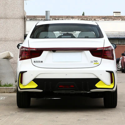 ドンフェンE70 中国電動タクシー オンラインドライブ バッテリー寿命400km