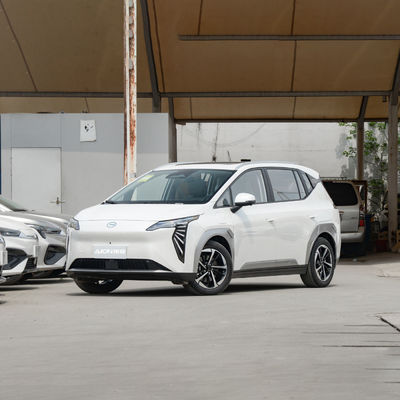 純電動 Aion Y Plus 中国のEVカー コンパクトSUV 150km/H