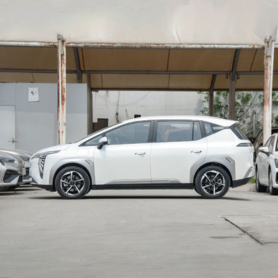 純電動 Aion Y Plus 中国のEVカー コンパクトSUV 150km/H