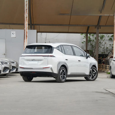 純電動 Aion Y Plus 中国のEVカー コンパクトSUV 150km/H