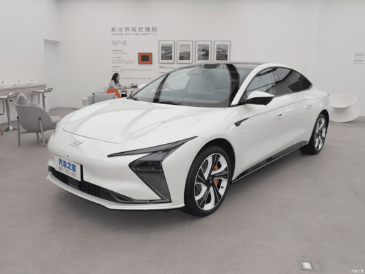 IM L7 EV 2023 エリート中国式電動セダン クルージング 走行距離 675km