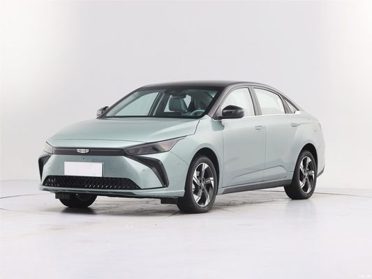 ジーリージオメトリ G6 中国式電動セダン 410KM-500KM UBER に適している