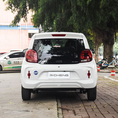 ROEWE CLEVER 中国 ミニ電気自動車 純電気自動車 9.9kwh/100km