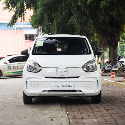 ROEWE CLEVER 中国 ミニ電気自動車 純電気自動車 9.9kwh/100km
