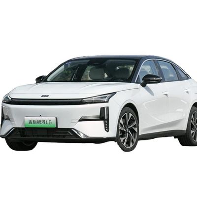 ジーリー・ギャラクシー L6 中国式電動セダン プラグイン ハイブリッドセダン 1370KM L2 補助運転