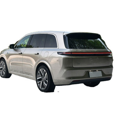 LI XIANG L8 オート 豪華型PHEVSUV 6人乗り 純電気 1315キロの走行距離