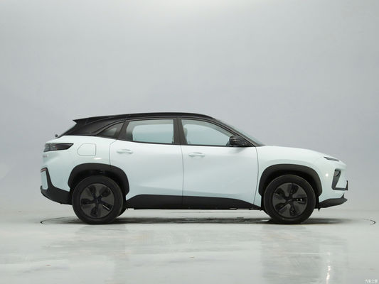 チェリー EQ7 純電気SUV 中型 4輪駆動 412KM-512KM範囲