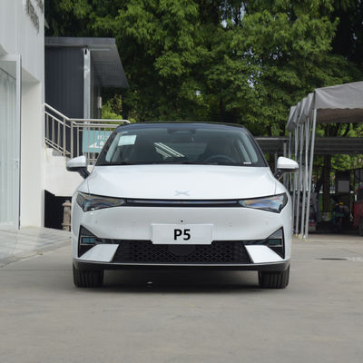 XPENG P5 中国製の電気SUV 電動車 走行距離460KM-500KM