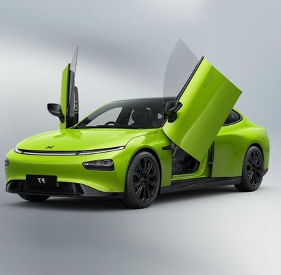 XPENG P7 中国EVカー 新エネルギーセダン 4ドア5シートドライブ
