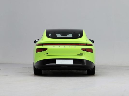 XPENG P7 中国EVカー 新エネルギーセダン 4ドア5シートドライブ
