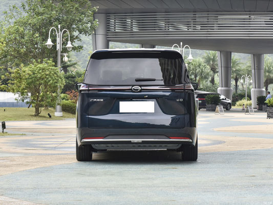 2023 GAC Trumpchi E8 PHEV 2.0T 5ドア 6座 MPV 1200KMの包括的な範囲を持つ家庭用