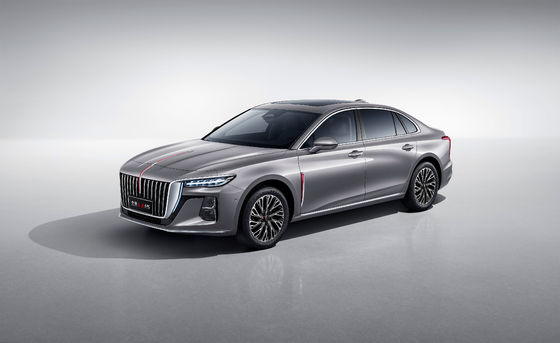 ホンキH5セダン 中国公式車 1.5T 2.0Tエンジンとハイブリッドと燃料バージョン