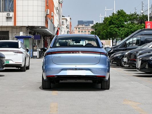 Aion S Max GACの新しい電動セダン 510KM-610KMの範囲を持つ2つのバージョン