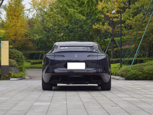 2025 AVATR 12は,中国の高級電気セダンである. 2つのモード: Ev と Erev を搭載している.
