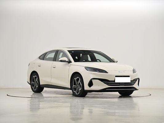 2024 BYD Seal06 Dm-i CLTC (L/100km) 1.36L PHEV パワーの包括的な範囲 2100KMハイブリッドセダン!
