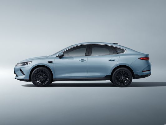 第二世代のBYD Qin Plus 2025 DM-i インテリジェント・ドライビング・エディション,アップグレードされた機能,同じ価格で. 最高のコスト・パフォーマンス比を持つスマート・ドライビング・モデル.