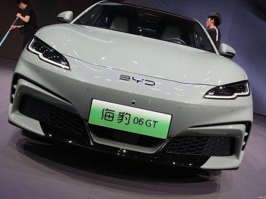 25 BYD Seal06GT, 505KM-605KMの範囲で,四輪駆動と2輪駆動と2つのシステム. BYDの最初の電気ショートブレーキ,よりスポーツ的な外観と多くのパワー!
