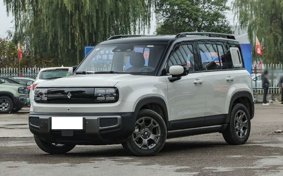 バオジャン・ユイエ・プラス (Baojun Yueye Plus) は中国製の電気自動車で,特徴的な箱型デザインで,CLTC走行距離は401km. 5人乗りと4人乗りの両方で提供されています.優れた価格と価格の相乗効果を上げています